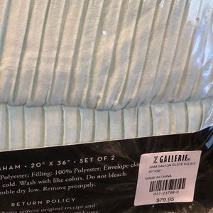 New Z Gallerie King Shams Set of 2